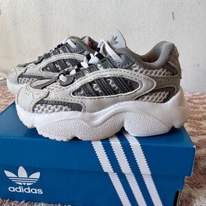 Adidas Kids Gray and White Sneakers